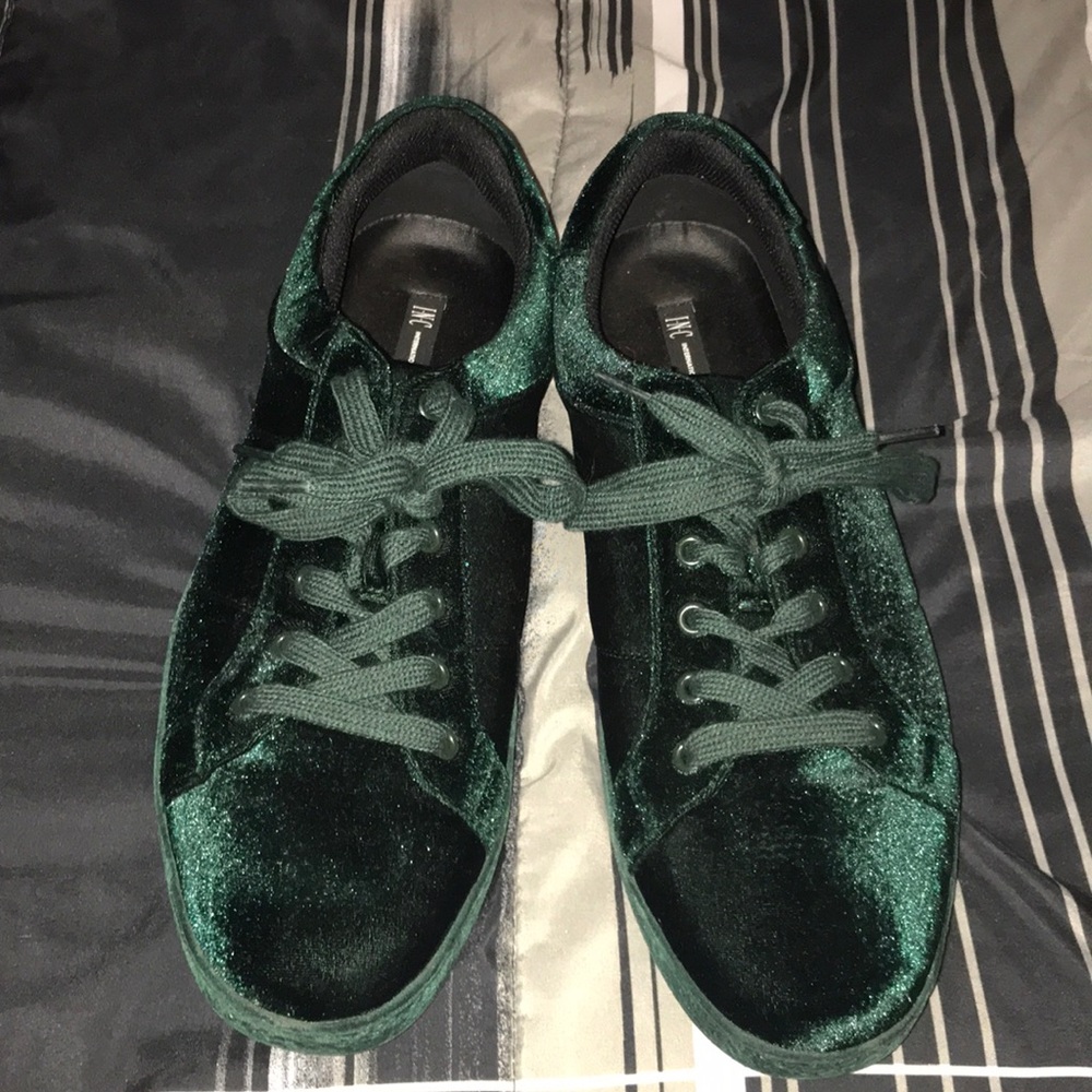 Men’s I.N.C. casual shoes